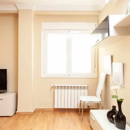 Nicemalaga Junto Al Centro Familias Grupos 7hab *