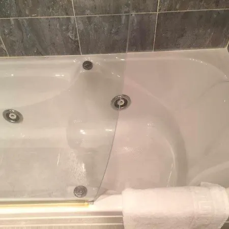 Nicemalaga Junto Al Centro Familias Grupos 7hab *