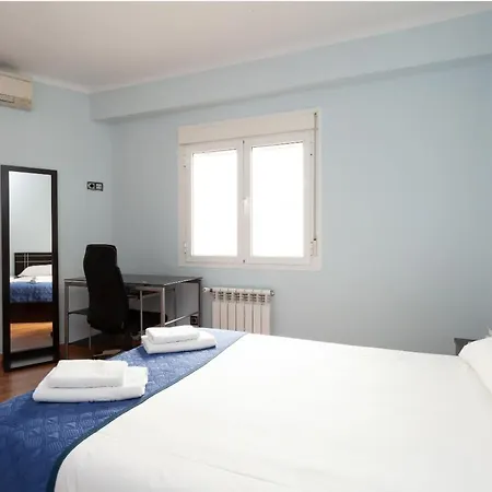 Nicemalaga Junto Al Centro Familias Grupos 7hab